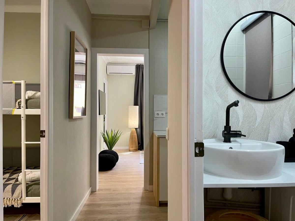 Poble Sec - Modern & Comfy 3 Bedrooms Barcelone