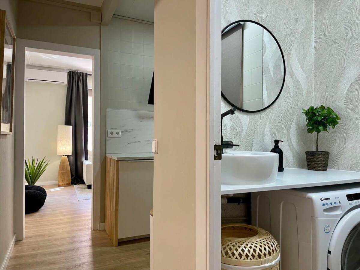 Poble Sec - Modern & Comfy 3 Bedrooms Barcelone