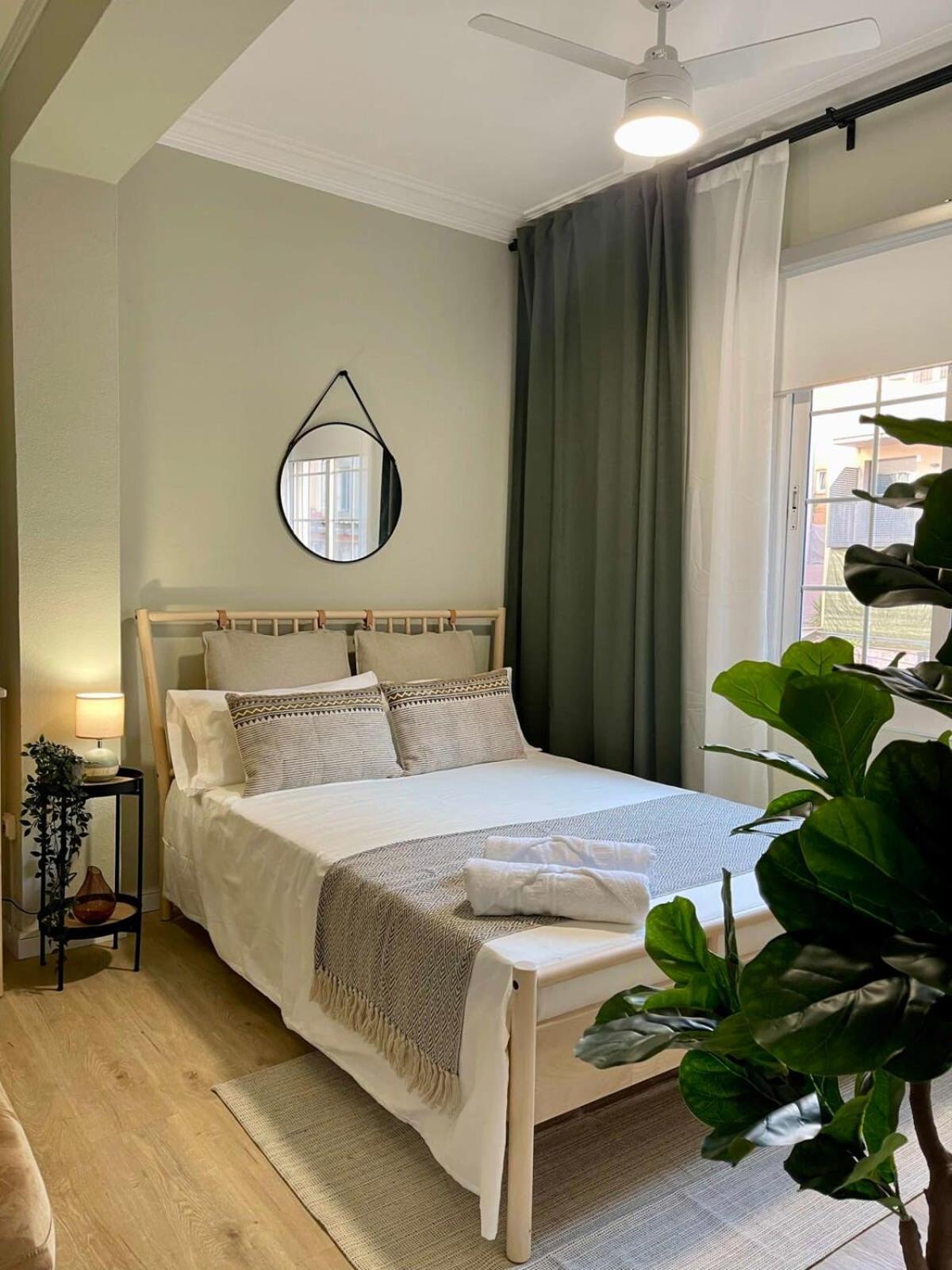 Poble Sec - Modern & Comfy 3 Bedrooms Barcelone